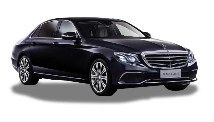 Up to 3 passengers | 4MATIC Technology
Elegant and refined, this sedan will meet the expectations
of even the most demanding customer. Its finishes, fittings and embedded technology will transform your journeys into moments of pleasure.
